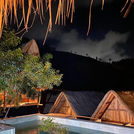 Hotel Sky Mountain Views à Kuta  Extérieur photo